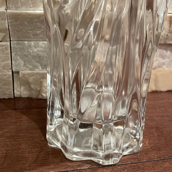 Bombay Tall Glass Vase - Picture 4 of 5